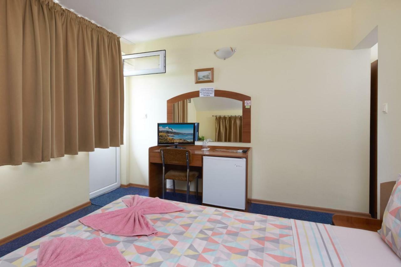 Guest House Plechkarovi 拉夫达 外观 照片