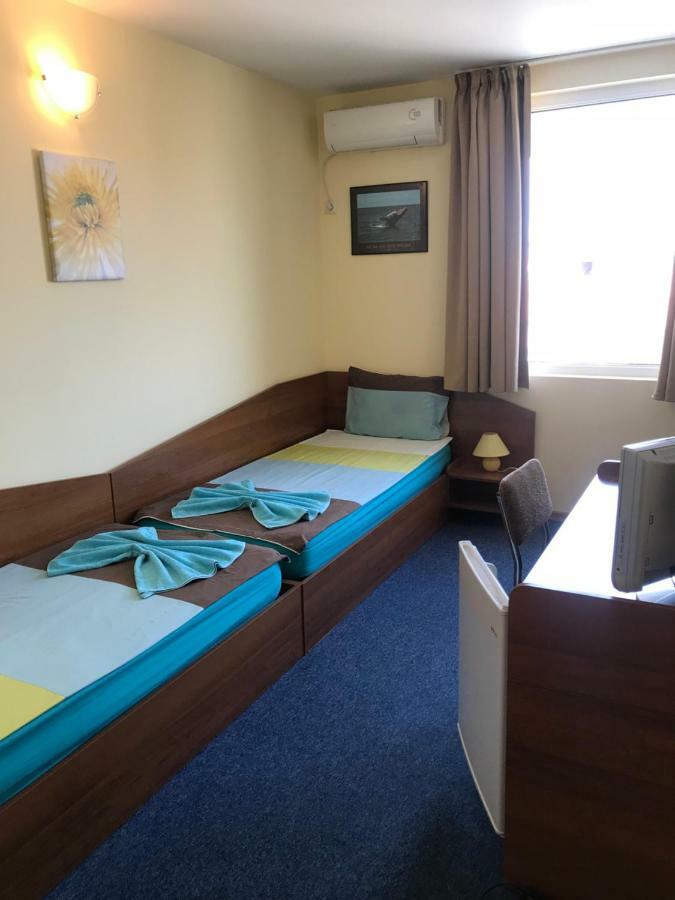 Guest House Plechkarovi 拉夫达 外观 照片